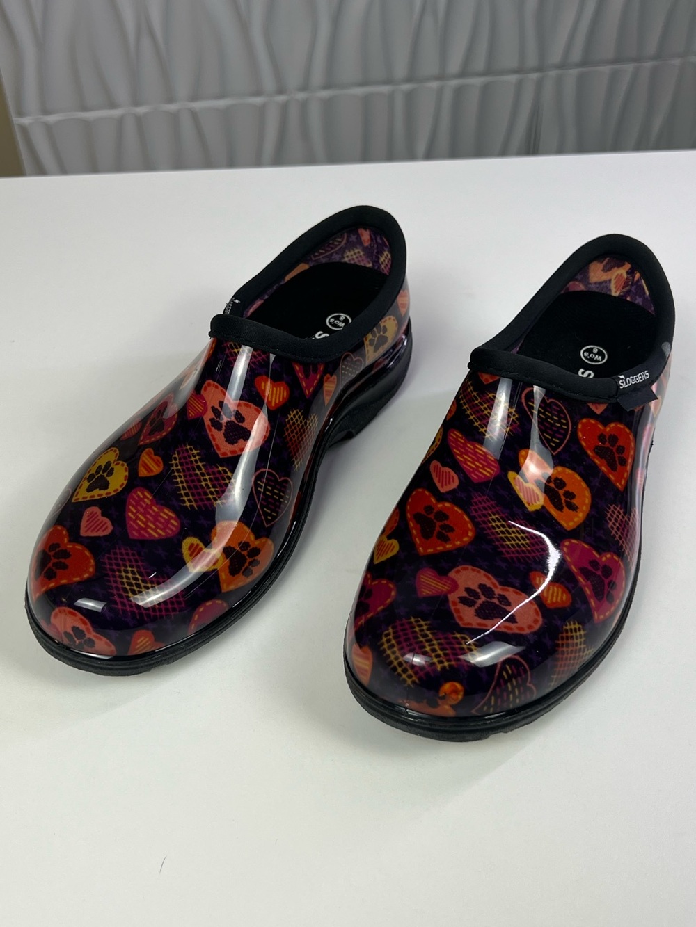 Sloggers Women's Heart Pet Paw Slip-On Rain Shoes - Brand New